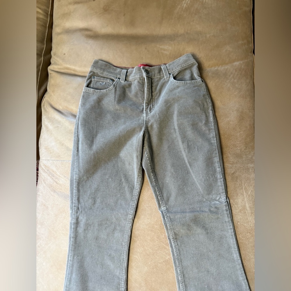 NWT Gloria Vanderbilt Giselle Stretch Bootcut Jeans Brown Corduroy Size 8 Petite - Picture 2 of 10